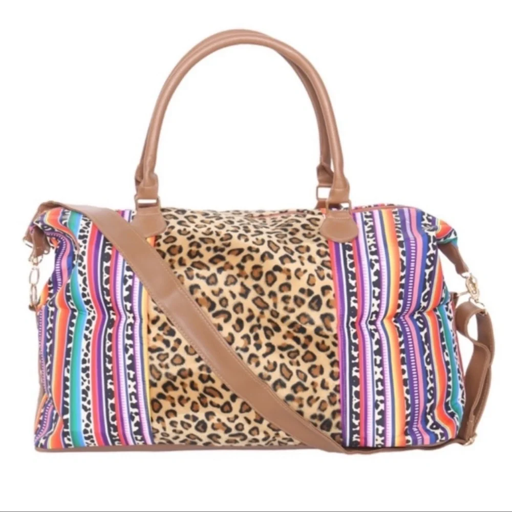 New Leopard And Aztec Print Weekender/Duffle Bag With Shoulder Strap - Picture 1 of 10
